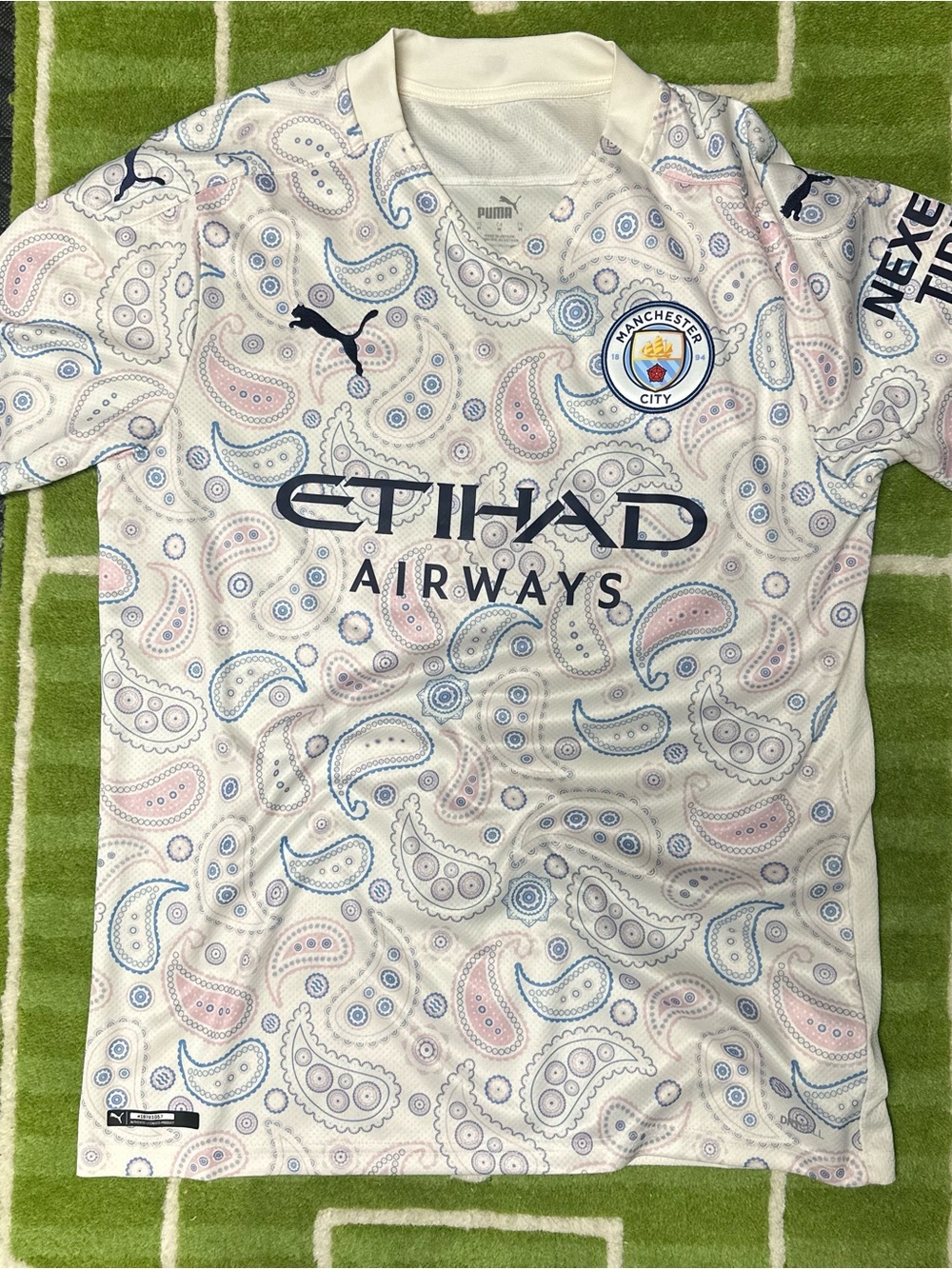 Authentic Puma Manchester City third sjersey from the 2020/2021 Premier League